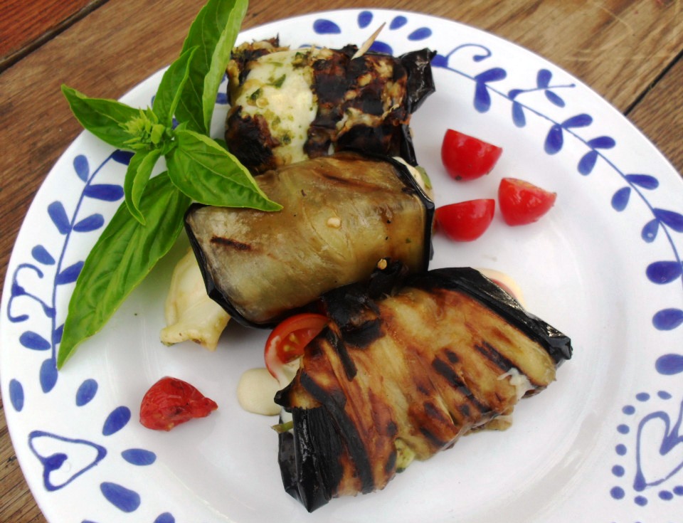 aubergine rolls