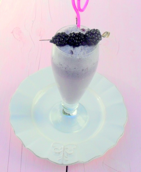 Blackberry Milkshake milkshake 1