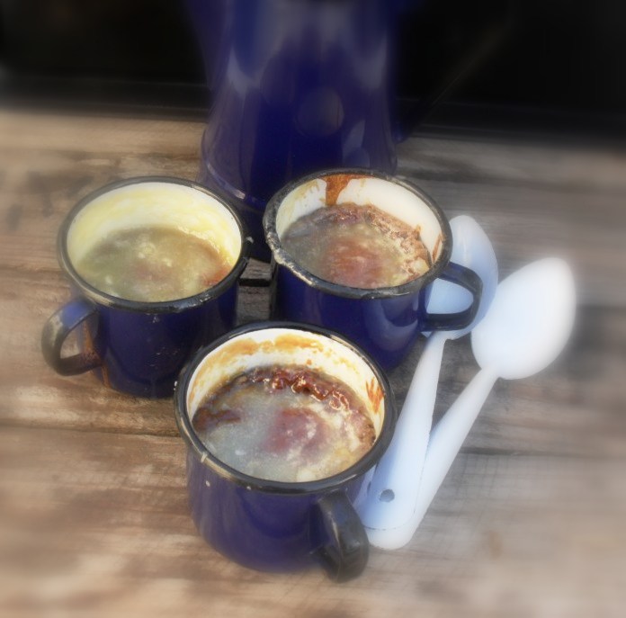 Apricot jam pudding